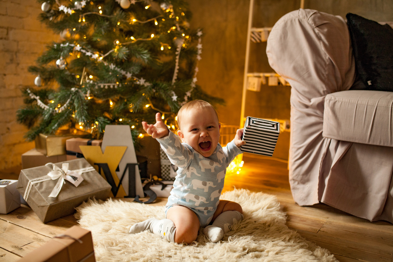 Premier Noël : on offre quoi à un bébé de 6 mois ?